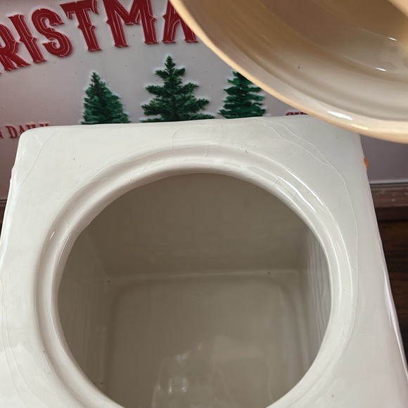 Santa in Chimney - Picture 6 of 9